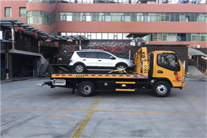 岳阳楼汽车紧急补胎换胎救援