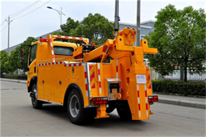 岳阳楼高速路拖车费